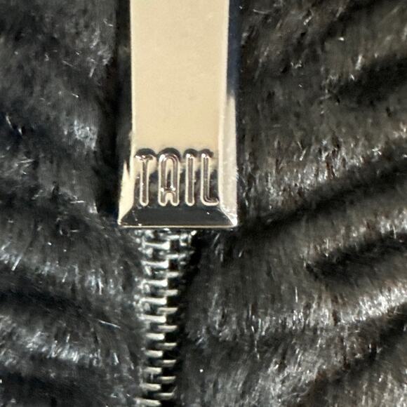 Tail Women’s Golf Vest Velvet Burnout Black Mock Neck Stretch Full Zip Size M - Picture 5 of 8